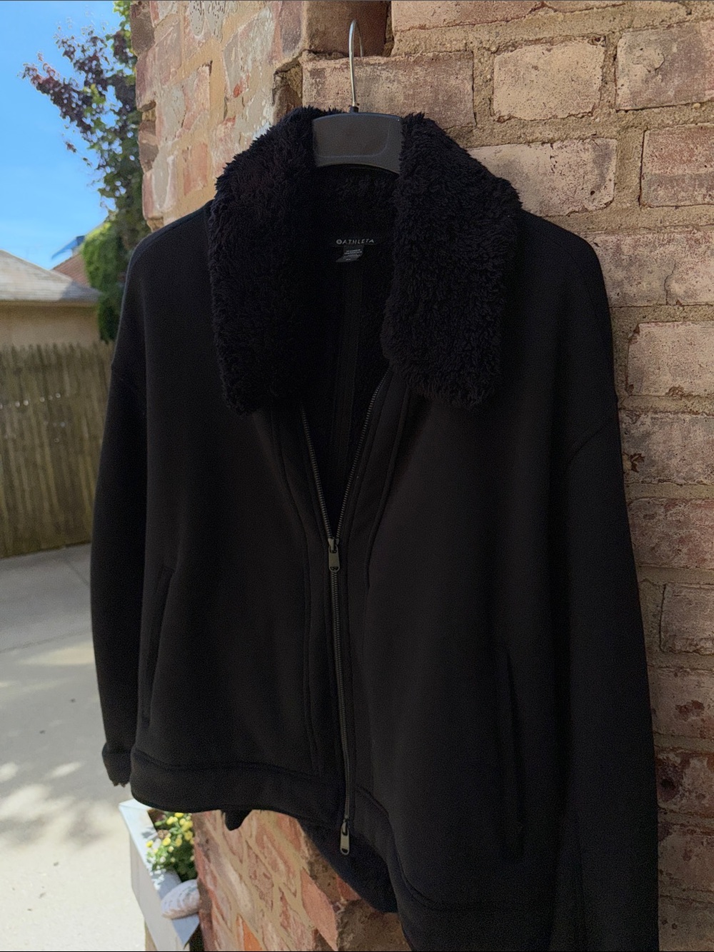 Athleta Women’s Fleece Fall Black Zip Jacket with Sherpa Collar Black 2X